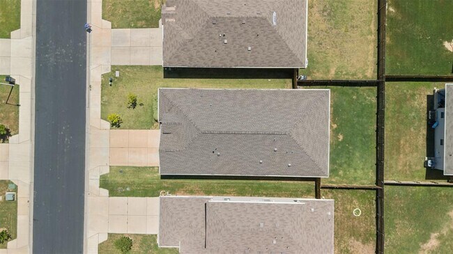 Building Photo - 116 Fair Anne Dr