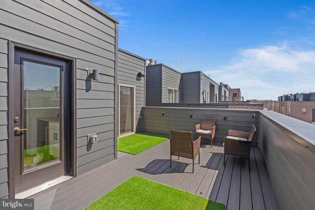 Building Photo - 3121 Sunrise Walk