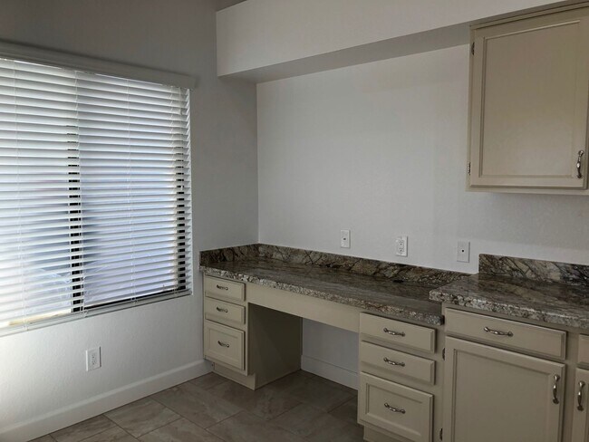 Building Photo - 2343 Leisure World