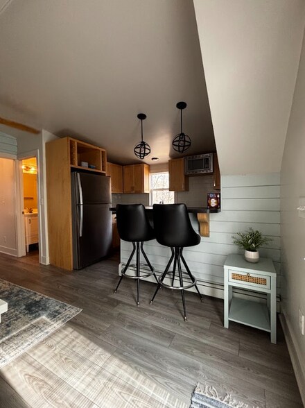 Building Photo - 7416 68th St SE