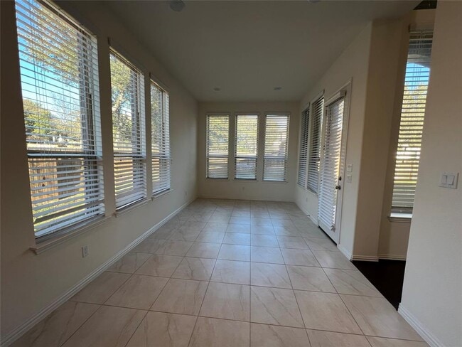 Building Photo - 345 Fannin Battleground Ln