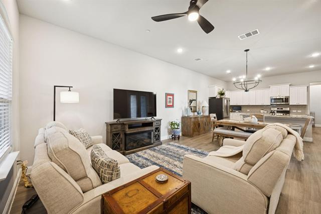 Building Photo - 6500 Bold Ruler Ln