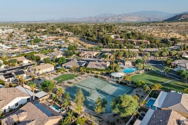 Building Photo - 1122 Oro Ridge