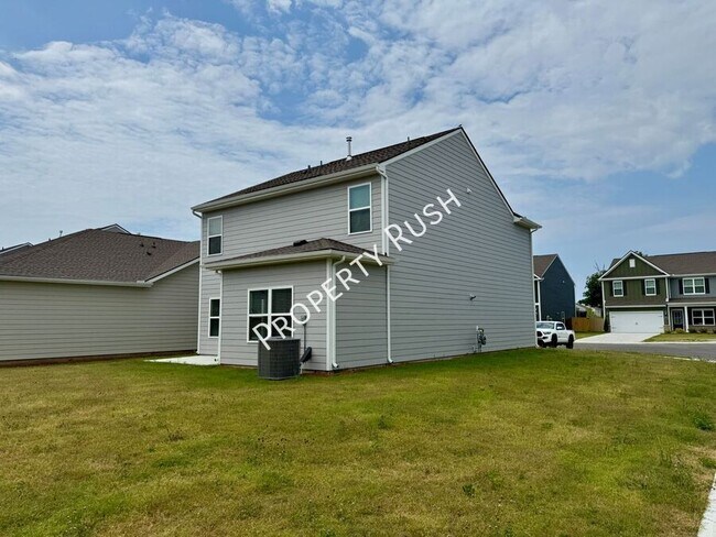 Building Photo - 7535 Bendire Lp