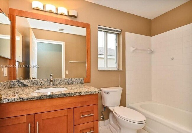 Building Photo - 1530 Canary Island Dr