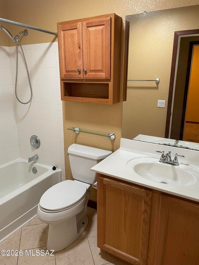 Building Photo - 9175 N Palm Brook Dr