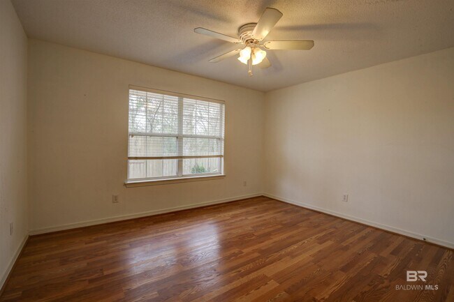 Building Photo - 139 Destrehan Rd