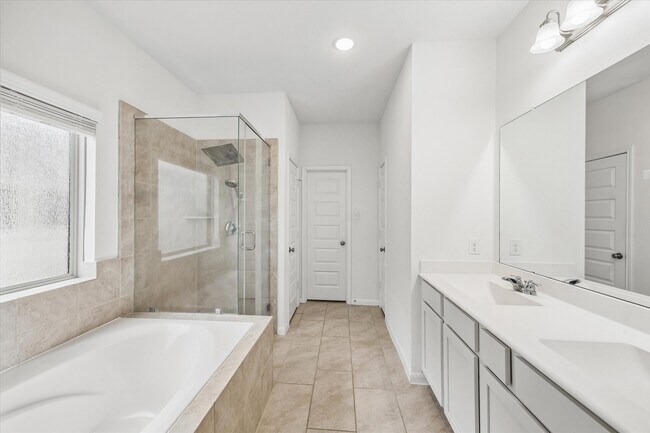Building Photo - 1189 Bluebonnet Trl
