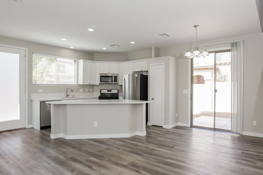 Building Photo - 3524 Turquoise Waters Ave