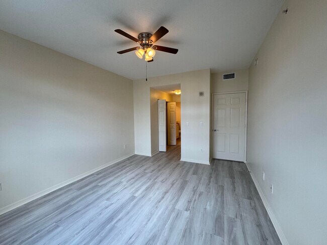 Building Photo - 233 S Federal Hwy