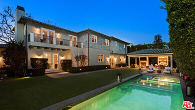 Building Photo - 1064 Amalfi Dr