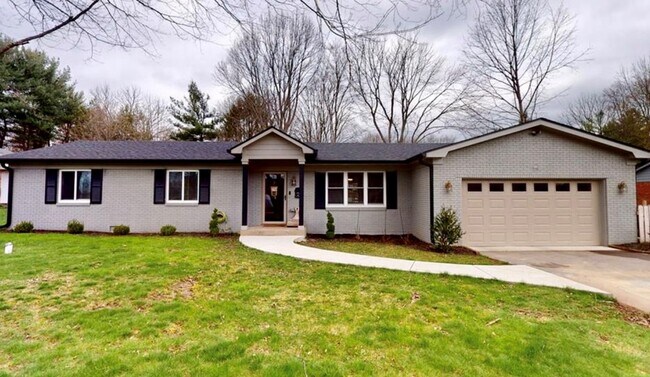 2820 E 98th St, Carmel, IN - 2820 E 98th St