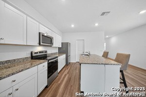 Building Photo - 7710 Fern Holw