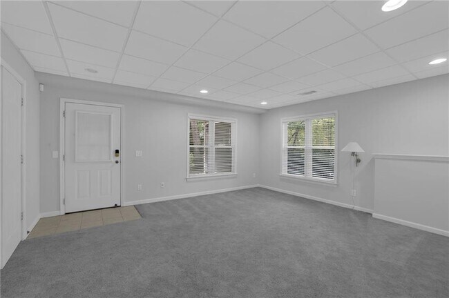 Building Photo - 235 Ashebourne Trail