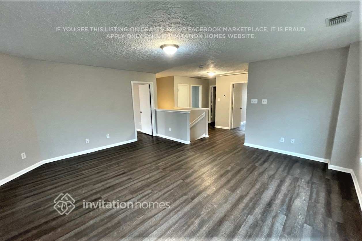 Building Photo - 3603 Fuller Bluff Drive