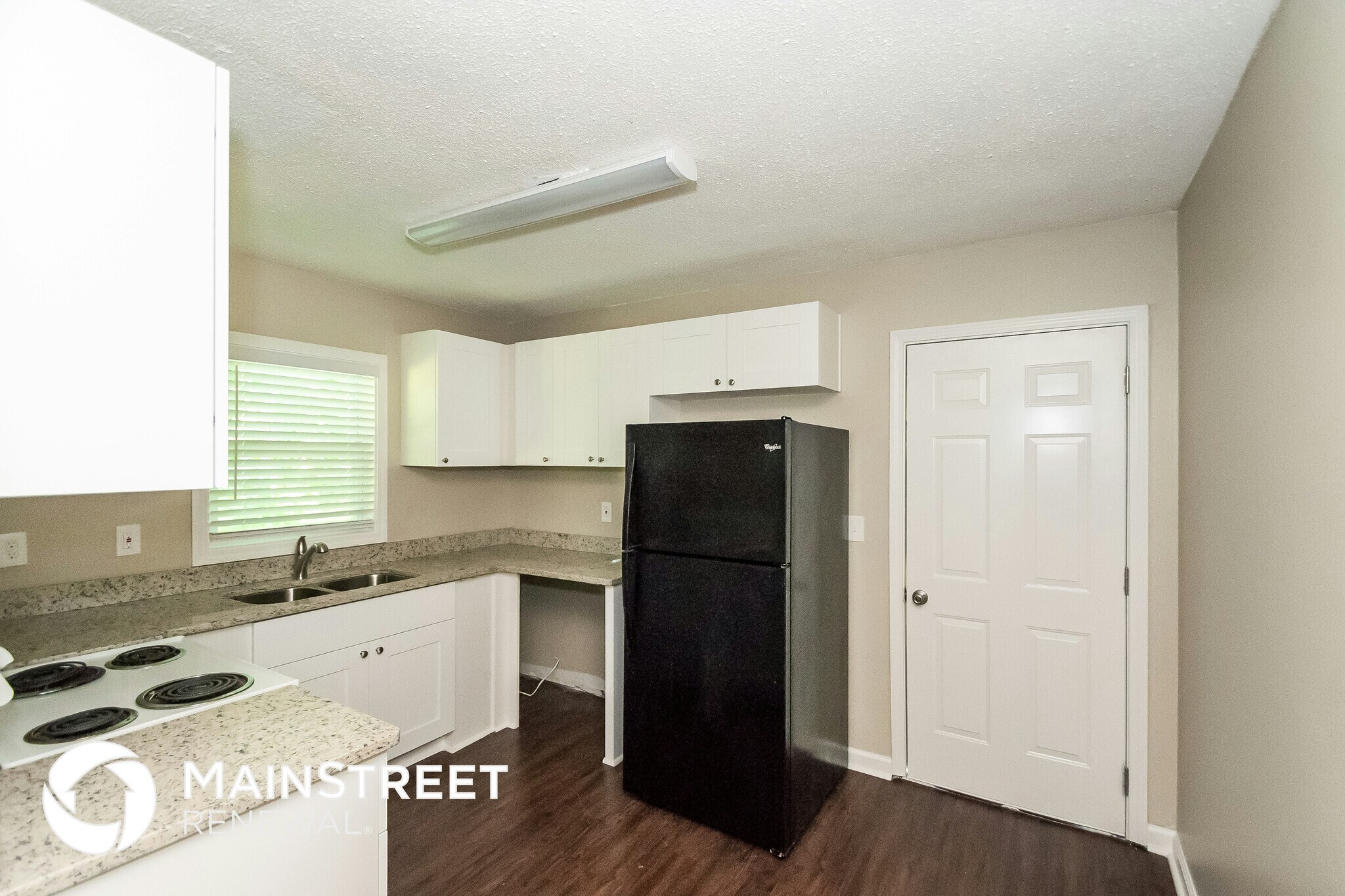 Building Photo - 1809 Doman Cir