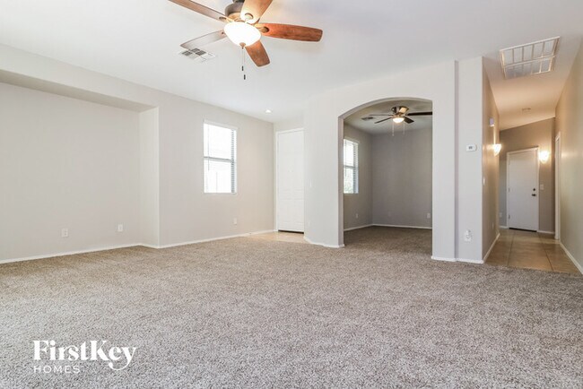 Building Photo - 9707 N 179th Dr