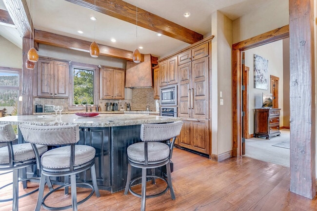 Building Photo - 108 Campion Trail