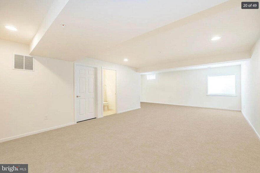 Building Photo - 176 Tulsk Rd