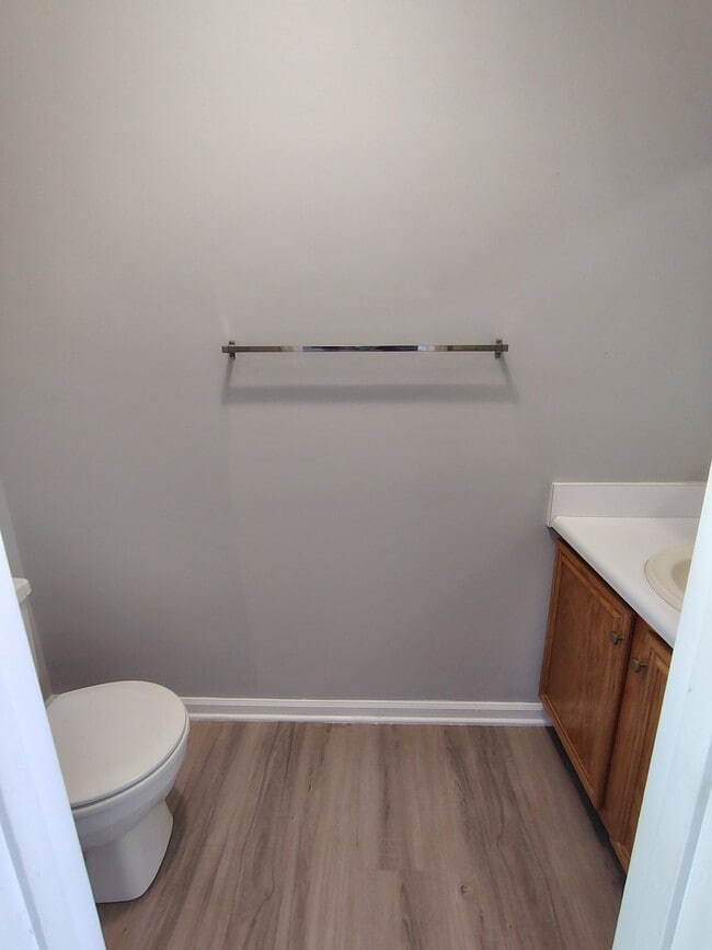 Building Photo - 30 Fonda Dr