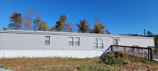 Building Photo - Ready to Move in