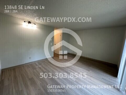 Building Photo - 13848 SE Linden Ln