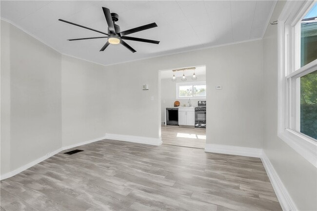 Building Photo - 1229 McKee Rd