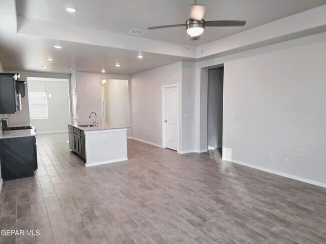 Building Photo - 12936 Tatenhill