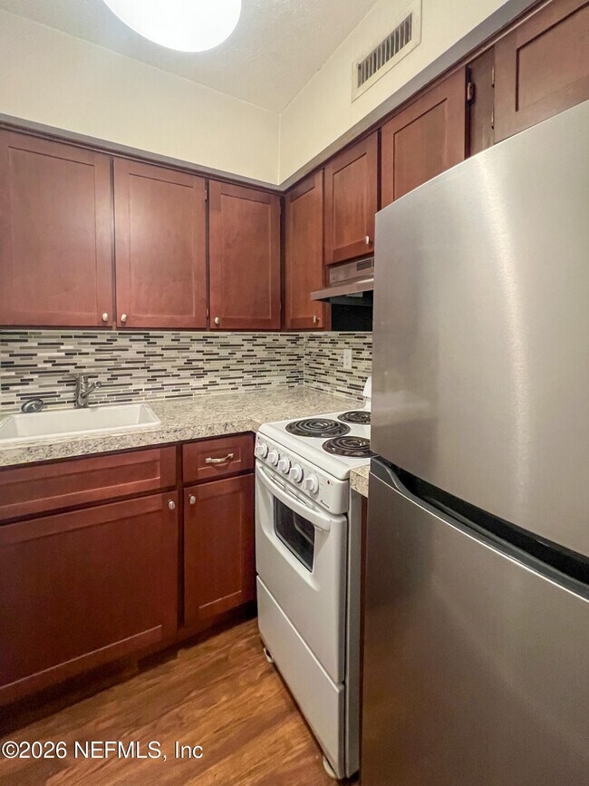 Building Photo - 2960 Remington St