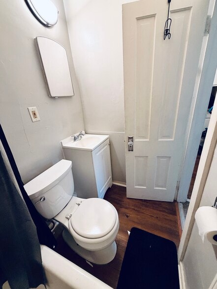 Building Photo - 2515 S St