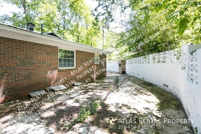 Building Photo - 9865 Redcliff Rd