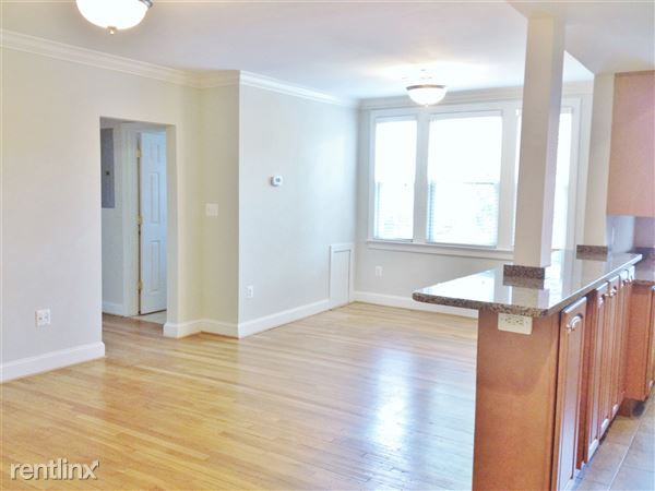 Building Photo - 401 Commonwealth Ave