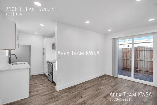 Building Photo - $825 Beautifully Remodeled 1 Bed | 1 Bath ...