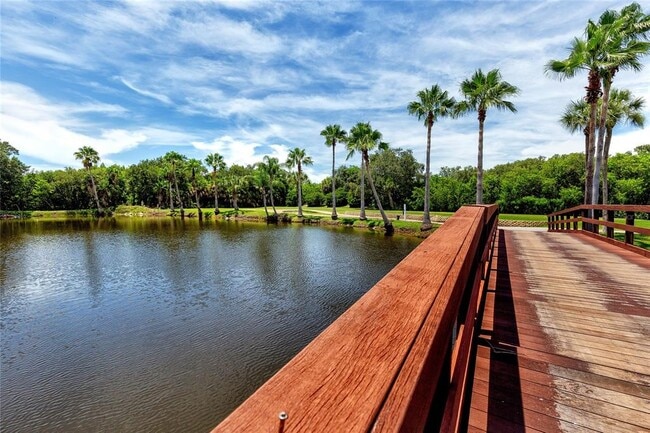 Building Photo - 2700 Cove Cay Dr