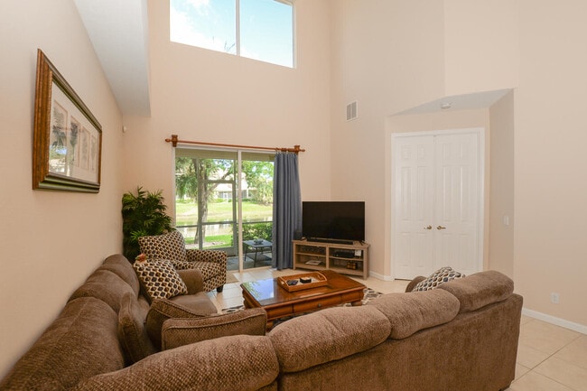 Building Photo - 8108 Carnoustie Pl