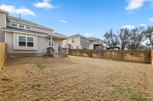 Building Photo - 2310 Calvert Dr