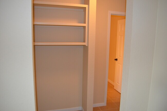 Building Photo - 2002Tru