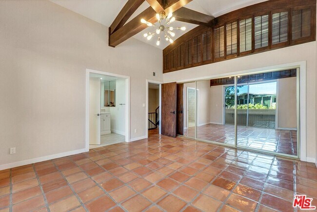 Building Photo - 13214 Fiji Way