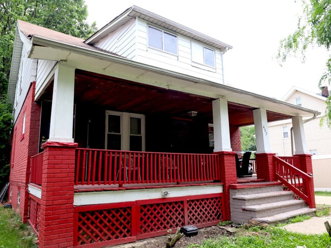 Building Photo - 457 E 143rd St
