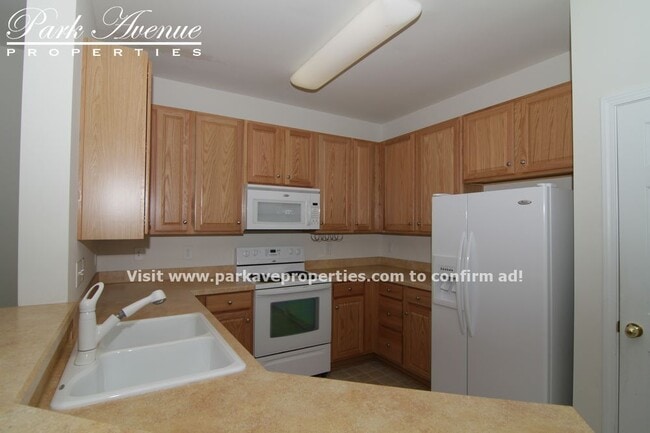 Building Photo - 5706 Bent Creek Circle  PENDING LEASE