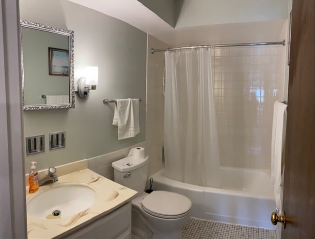 Building Photo - 2400 Windsor Mall