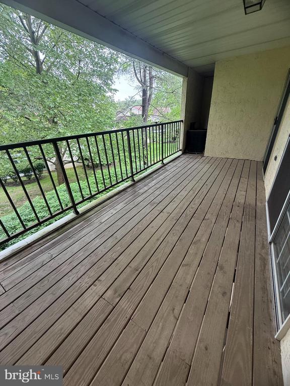 Building Photo - 168 Valley Stream Cir