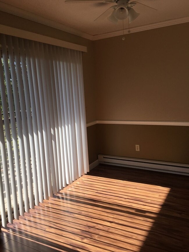 Building Photo - 92 Quarry Hl Rd