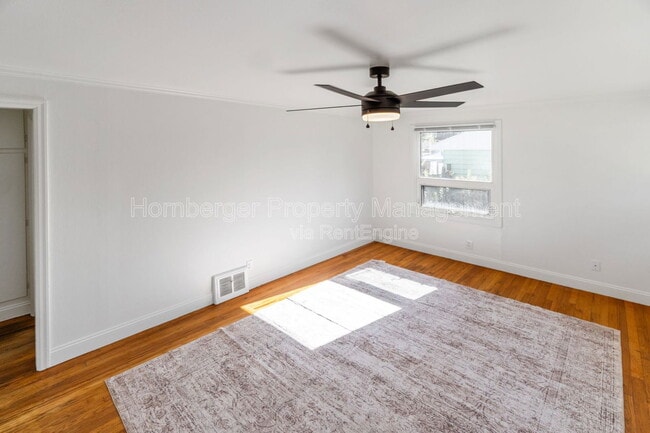 Building Photo - 4614 N Whitehouse St