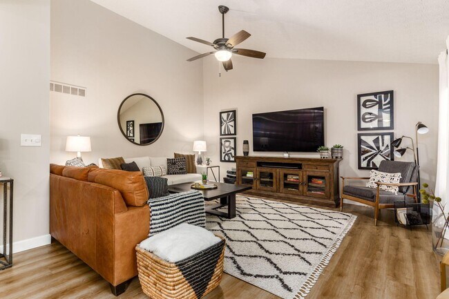 Building Photo - 9550 Mission Dr