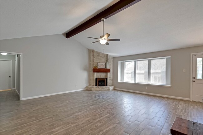 Building Photo - 1003 Shadow Mountain Dr
