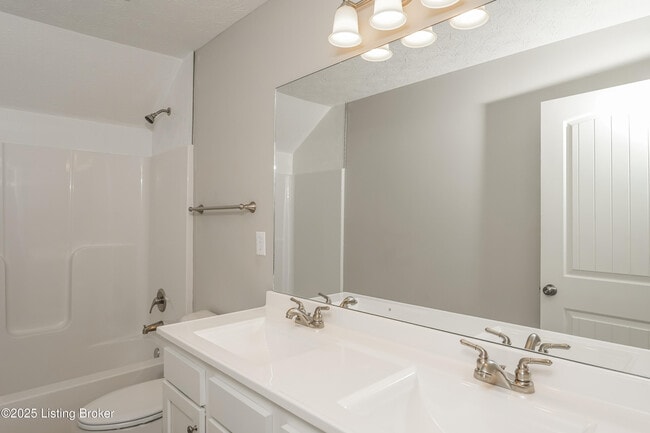 Building Photo - 6100 Port Antonio Rd