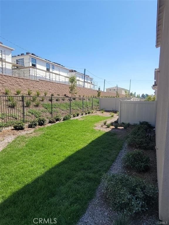 Building Photo - 2058 Bergamot St