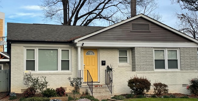 Building Photo - 4829 Charleston Dr