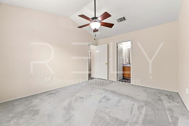 Building Photo - 103 Prairie Springs Loop